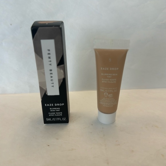 FENTY BEAUTY Eaze Drop Blurring Skin Tint Shade 5 Travel 0.17oz NIB - Picture 1 of 10